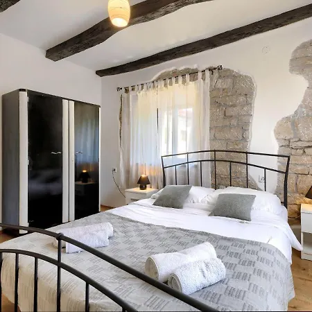 Sterna By Interhome